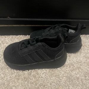 Adidas shoes size 5k